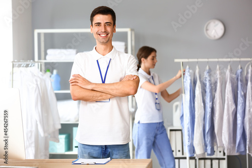 Male worker in modern dry-c...