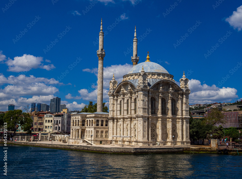 istanbul Ortakoy mosque 