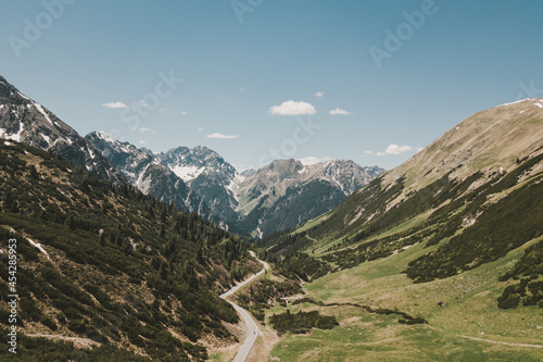 Hahntennjoch in den Lechtaler Alpen © Matthias