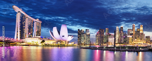 Photography Singapore skyline at night - Marina bay