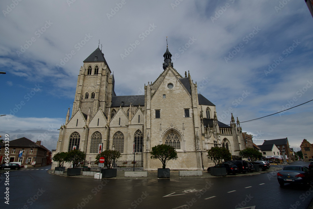 Gothic Saint Leonard's Church. The building in its oldest parts shows traces of the Romanesque architectural style.