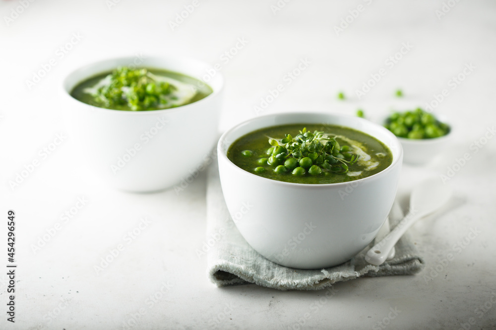 Healthy green pea soup with cream Healthy green pea soup with cream