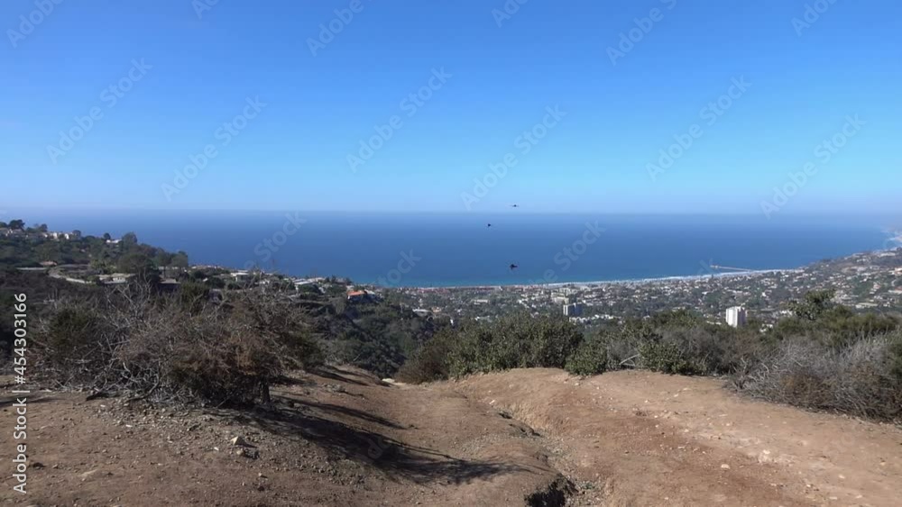View from the Soledad mountain in San Diego in slow motion 120fps View from the Soledad mountain in San Diego in slow motion 120fps