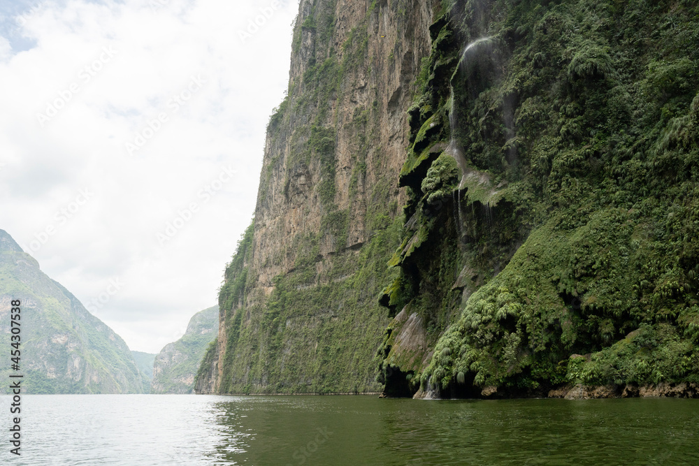 waterfall in cañon del sumidero national park, mexico