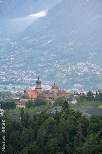 Johanneum Dorf Tirol with meran in background