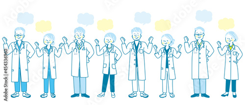 シニア医師と看護師と整体師の表情セット