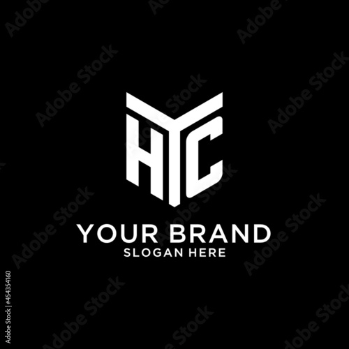 HC mirror initial logo, creative bold monogram initial design style photo