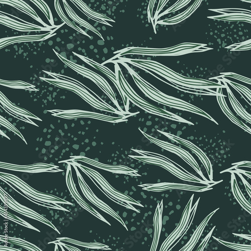 Abstract seaweeds seamless pattern. marine plants wallpaper. Underwater foliage backdrop