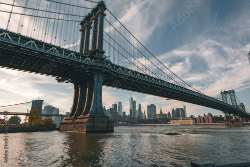 Manhattan bridge, New York © George
