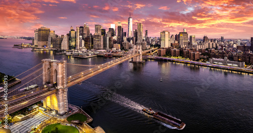 Brooklyn Bridge with Manhattan sunset