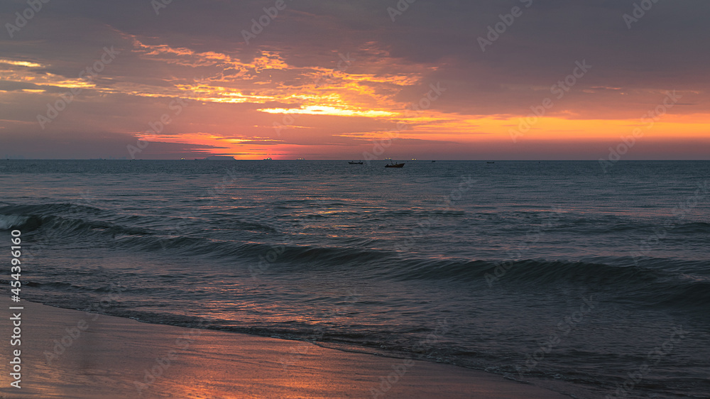 Fototapeta premium orange sunset