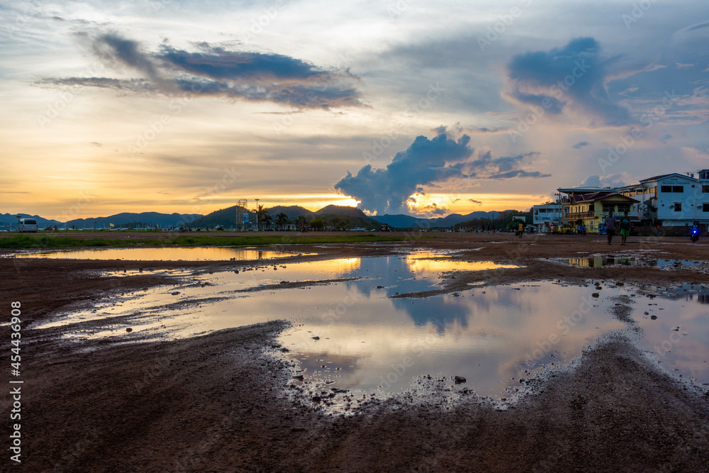 フィリピン、パラワン州のブスアンガ島コロン島周辺の観光名所を旅行する風景 Scenes from a trip around Coron Island, Busuanga, Palawan, Philippines.