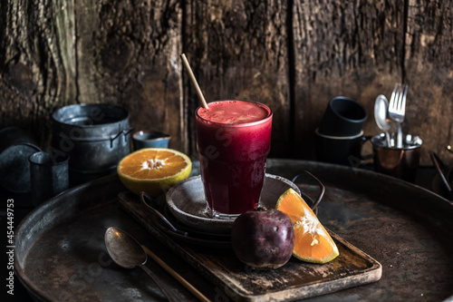 Billede på lærred Gourmet Cafe Revitalise Blended Smoothie of Beetroot, Orange, Carrot, Ginger & T