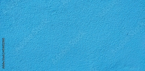 Concrete walls with unique patterns are used to protect against bumps and hazards, used in vintage designs.