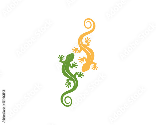 Two gecko with green and yellow color
