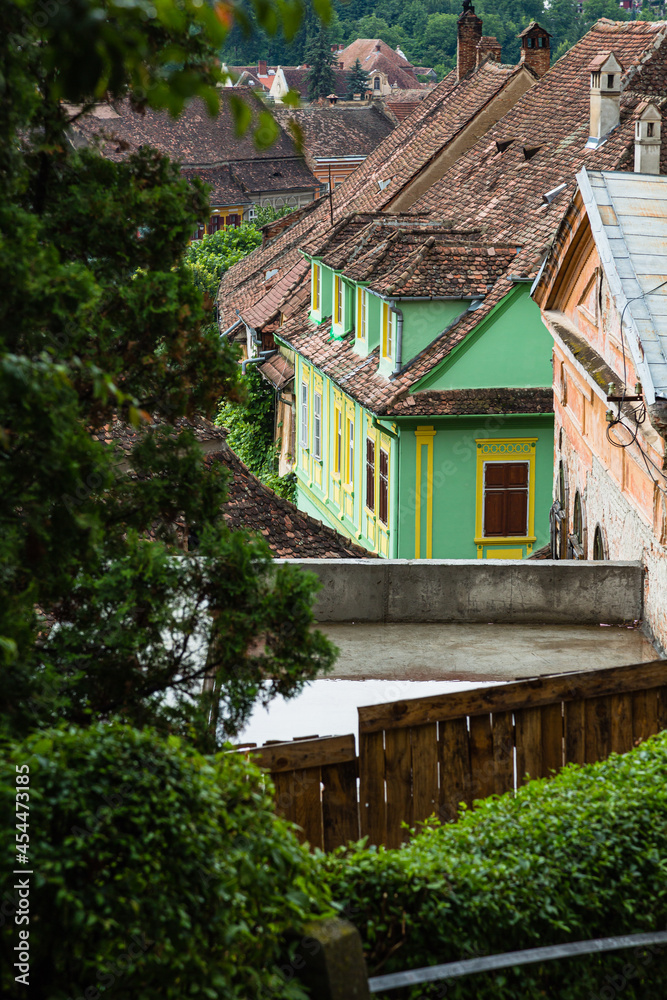 ルーマニア　トランシルヴァニア地方のシギショアラの歴史地区の街並み