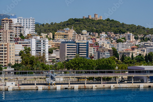 Paseo Maritimo and Bellver Castle, port of Palma, Mallorca, Balearic Islands, Spain © Tolo