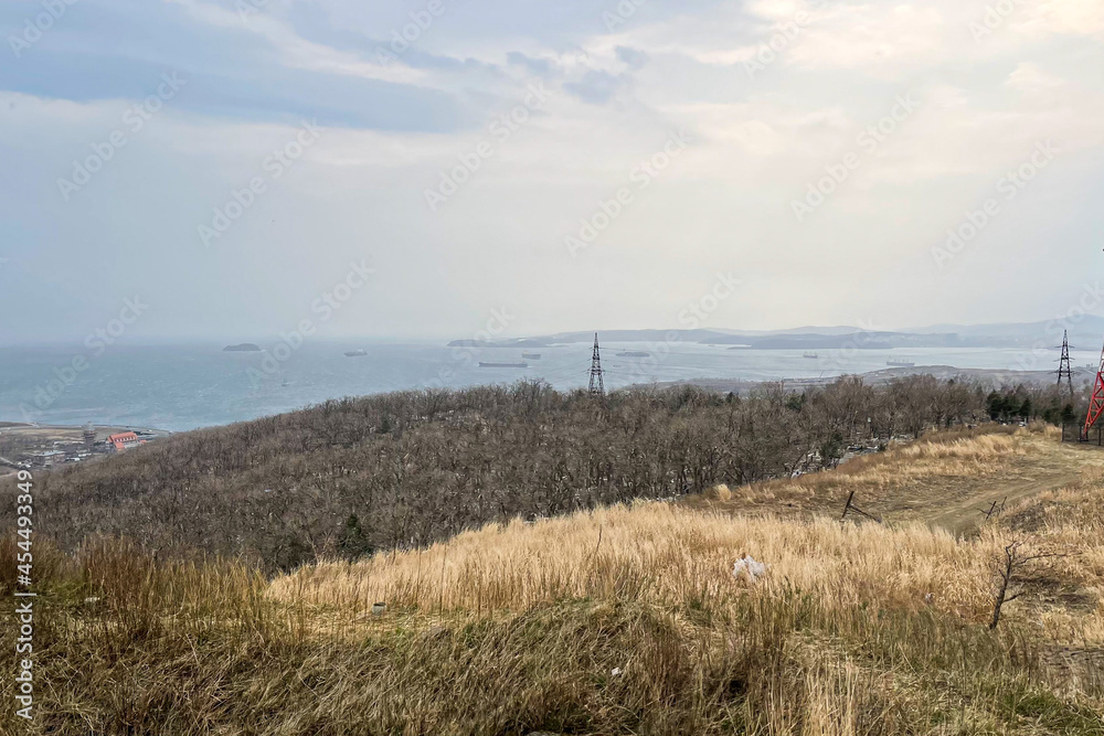 beautiful view to the bay and the ocean