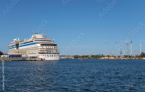 Skyline view and cruise ship of the Stockholm harbor. © Hans Baath