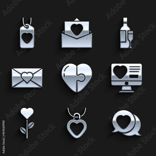 Set Heart, Necklace with heart shaped, in speech bubble, Dating app online, flower, Envelope Valentine, Champagne bottle and tag icon. Vector