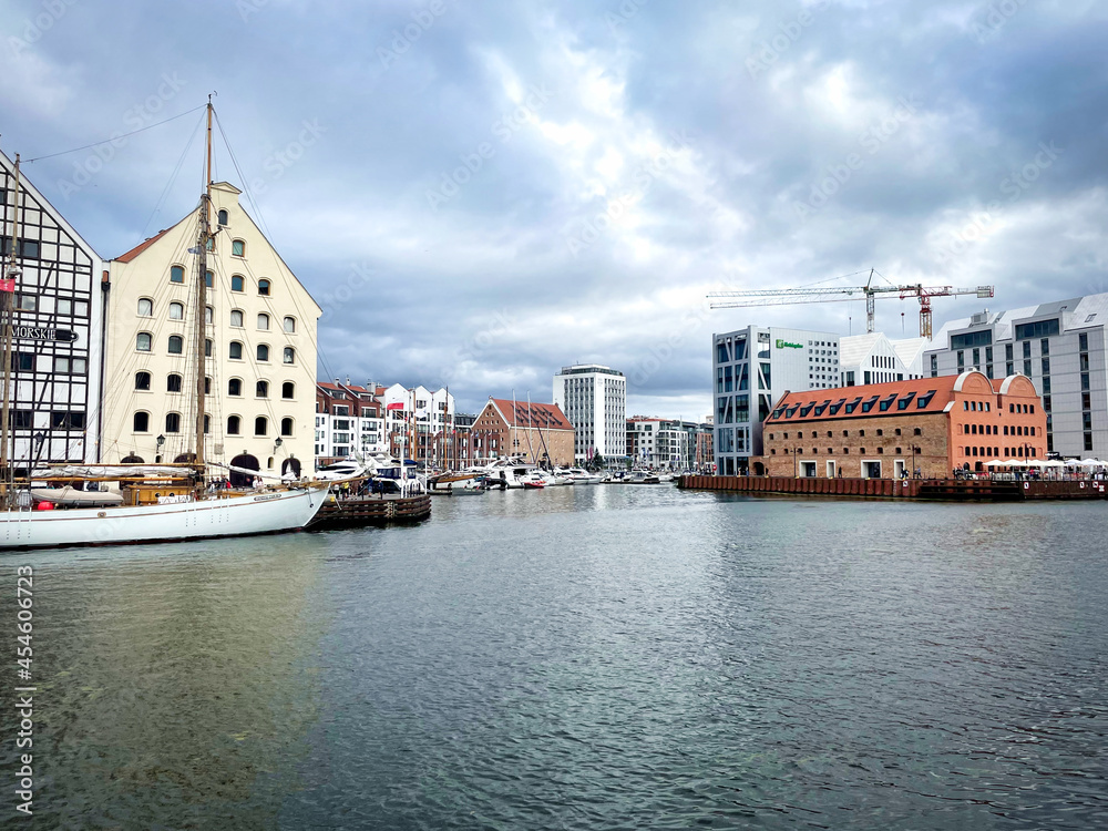 Naklejka premium Architektura starego miasta. Gdańsk, Polska