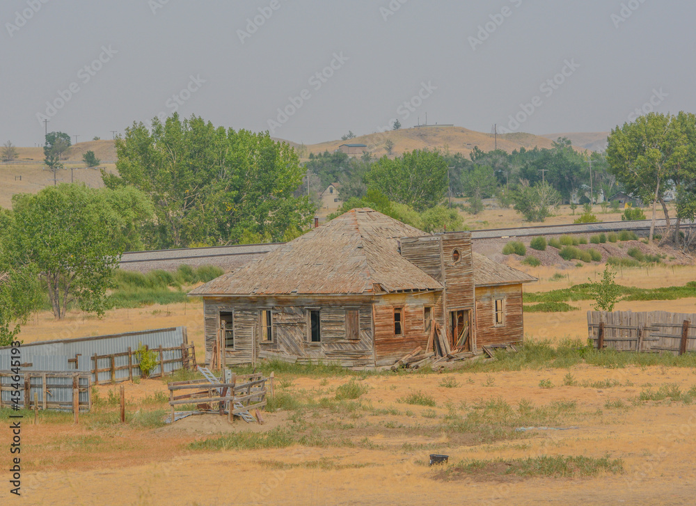 Old abandoned farmhouse in the countryside of Nashua, Valley County, Montana Old abandoned farmhouse in the countryside of Nashua, Valley County, Montana