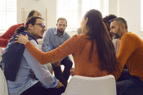 Canvas Print Diverse people talking in group therapy session