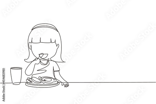 Continuous one line drawing girl eating healthy morning breakfast food. Happy child eat delicious food with milk at home. School girl enjoying dish. Single line draw design vector graphic illustration