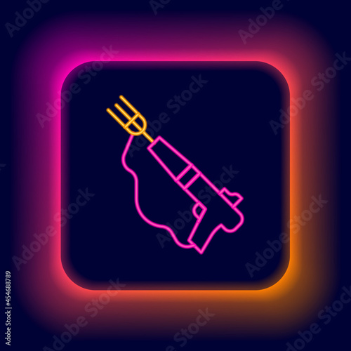 Glowing neon line Fishing harpoon icon isolated on black background. Fishery manufacturers for catching fish under water. Diving underwater equipment. Colorful outline concept. Vector
