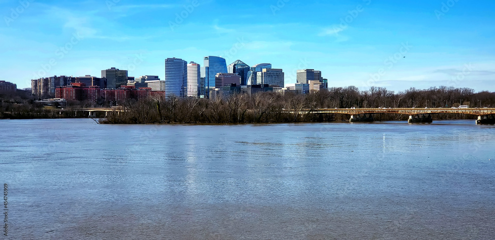 Fototapeta premium View of business Washington across the Potomac River.