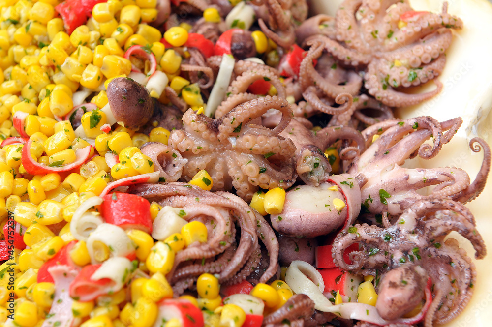 Insalata di polpo. Polpo fresco. 