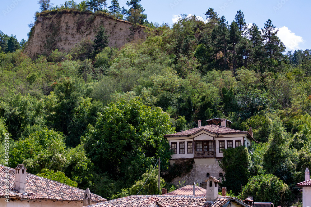 Traditional Bulgarian houses in Melnik and sand pyramids