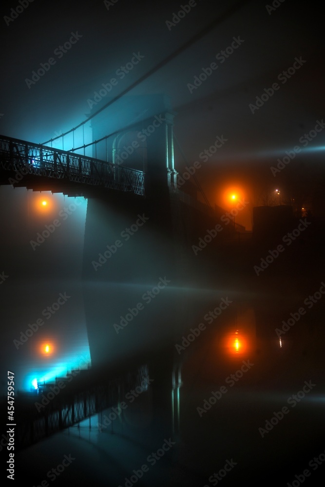 Nottingham Suspension  Bridge, misty winers night