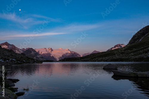 lake Gruensee with view to Grossvenediger at Hohe Tauern national park, Austria © Chris Peters