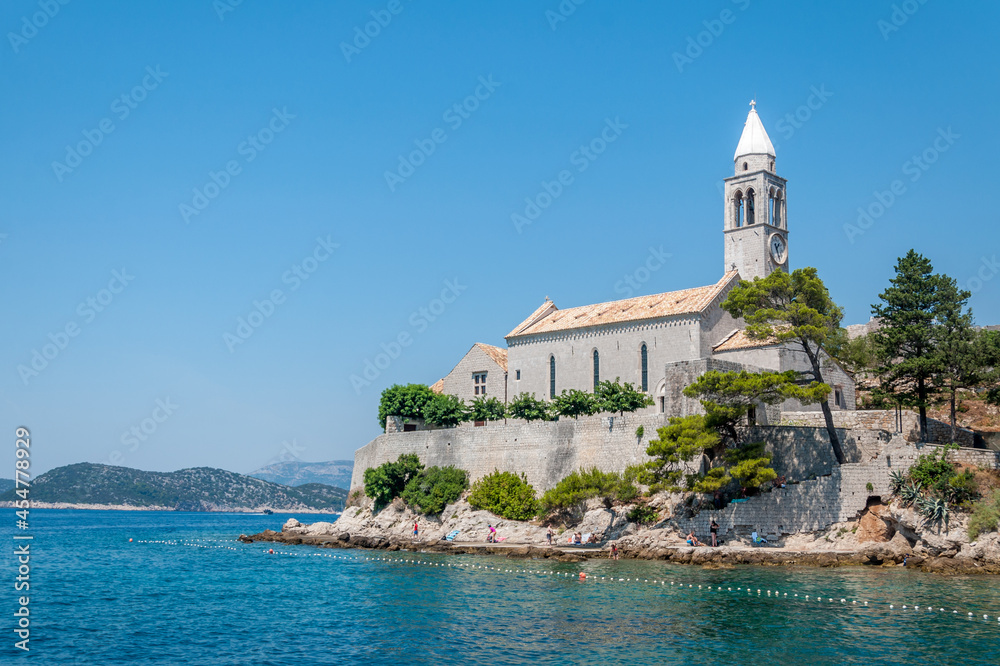 Lopud en mer Adriatique face à Dubrovnik