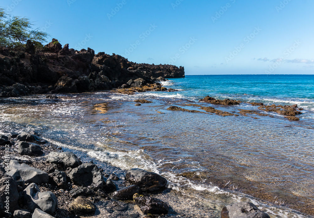 Kanaio Beach And The Blue Waters Of La Perouse Bay, Makena-La Perouse State Park, Maui, Hawaii, USA