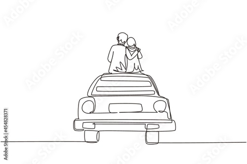 Single one line drawing back view loving Arabian couple sitting on the vintage car. Happy couple getting ready for wedding. Engagement and love relations. Continuous line draw design graphic vector