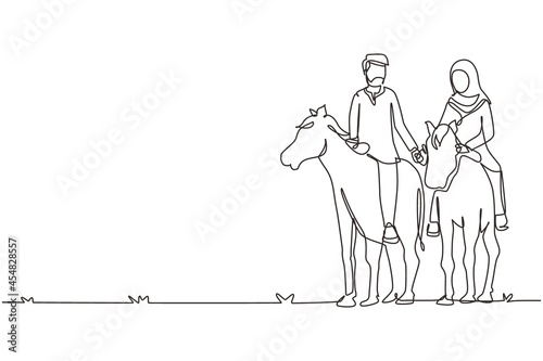 Single one line drawing Arabic couple riding horses hand in hand at sunset. Man making proposal marriage to woman. Engagement and love relation. Continuous line draw design graphic vector illustration