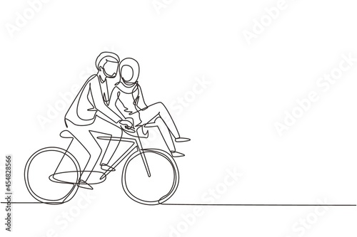 Single one line drawing romantic Arab couple on date riding bicycle. Young man and woman in love. Happy married couple cycling together. Modern continuous line draw design graphic vector illustration