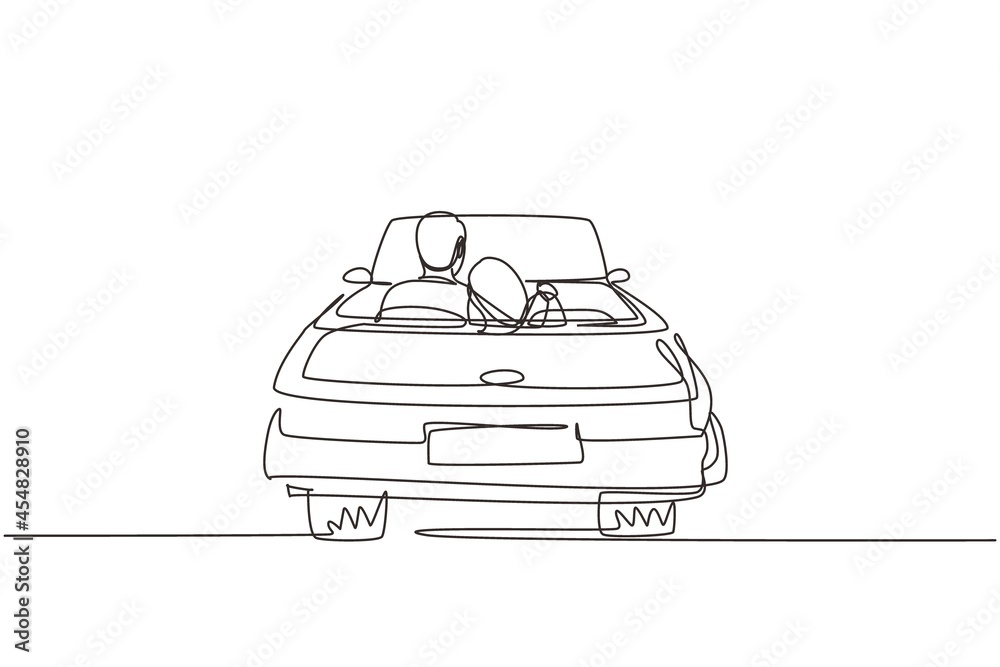 car back view drawing