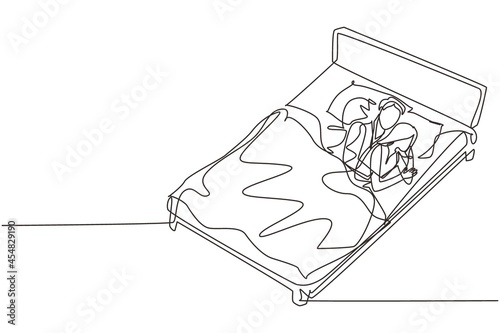 Single one line drawing young romantic couple, spouses lying on bed. Lovers gently, carefully embrace each other, dream, whisper words of love or sleep. Continuous line draw design graphic vector © Simple Line