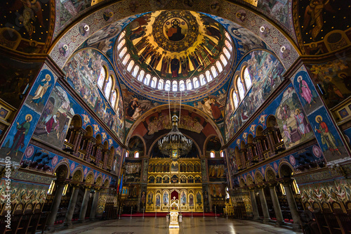 ルーマニア トランシルヴァニア地方のシビウの歴史地区にあるホーリー・トリニティ大聖堂の聖堂内 Holy Trinity Cathedral
