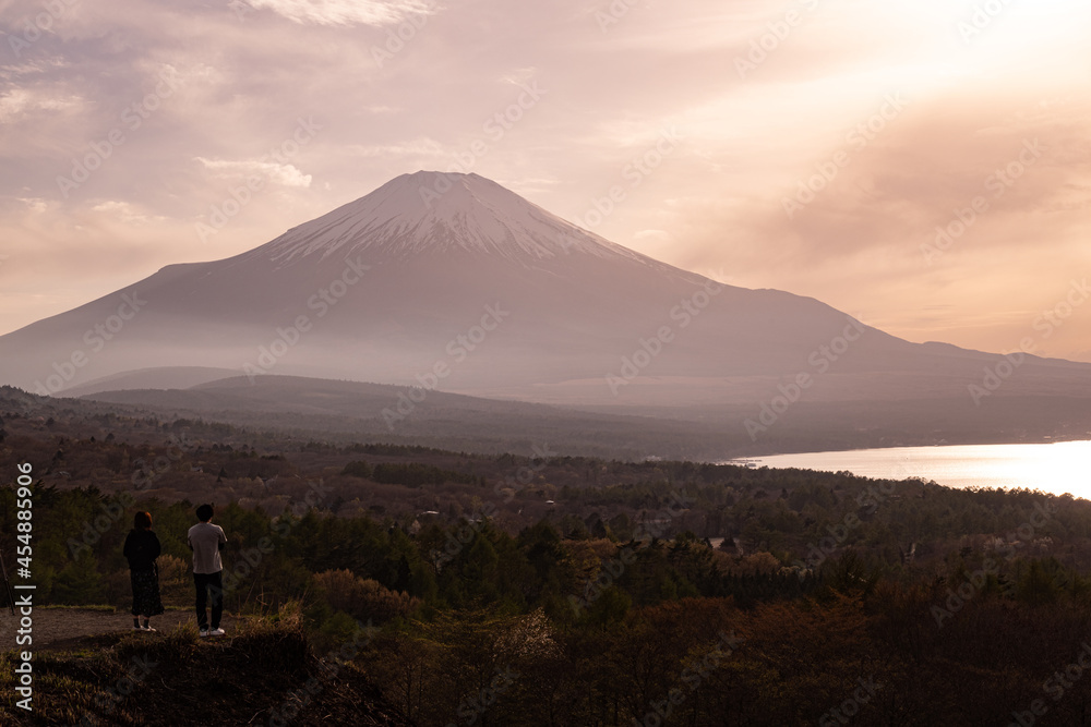 Fototapeta premium 山中湖・パノラマ台から見た夕焼け