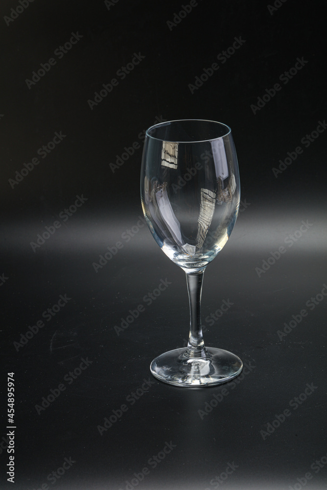 Empty glass for vine or water Empty glass for vine or water