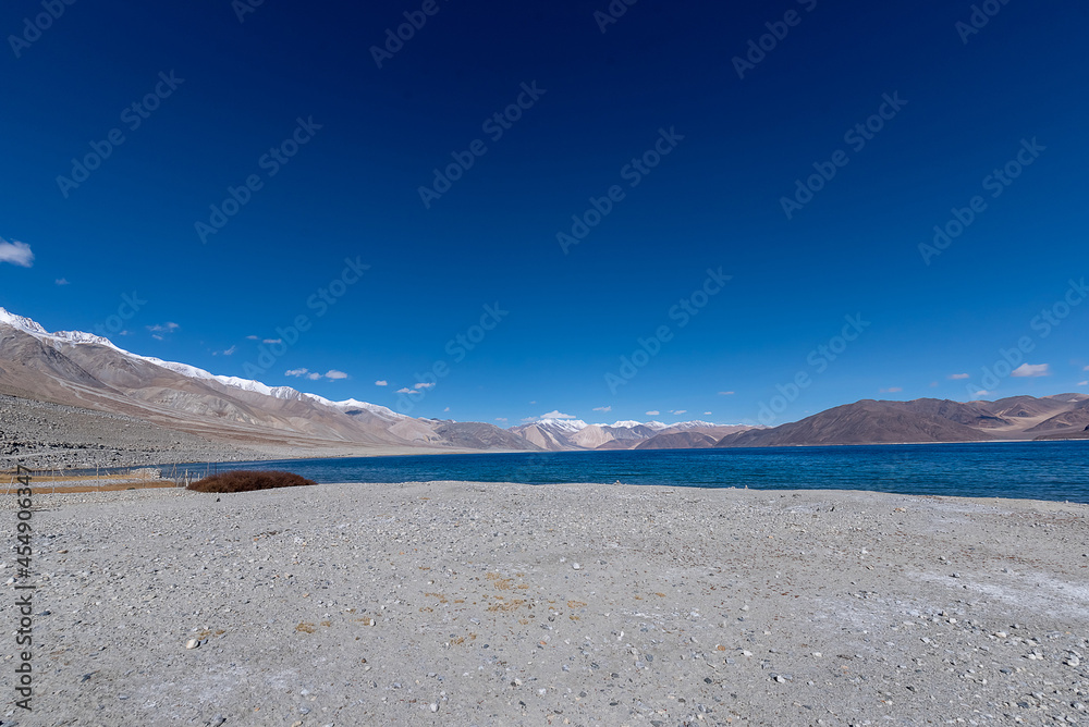 Pangong Tso, Tibetan for Pangong Tso, Tibetan for