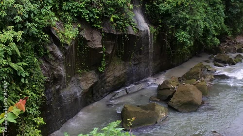 sumampan waterfall is rated as one of the best waterfalls in Gianyar, Bali