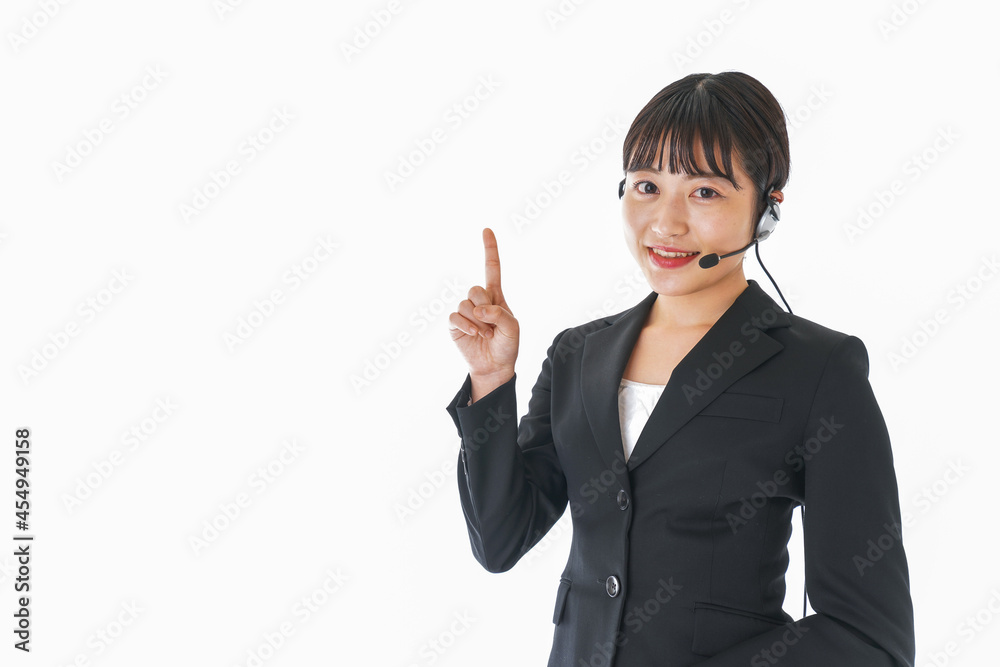 若い女性オペレーター・同時通訳イメージ