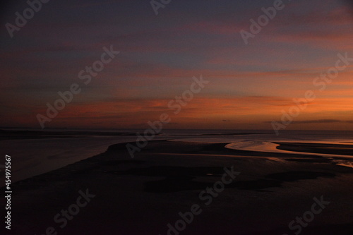 Fototapeta Naklejka Na Ścianę i Meble -  sunset on a beach in wales