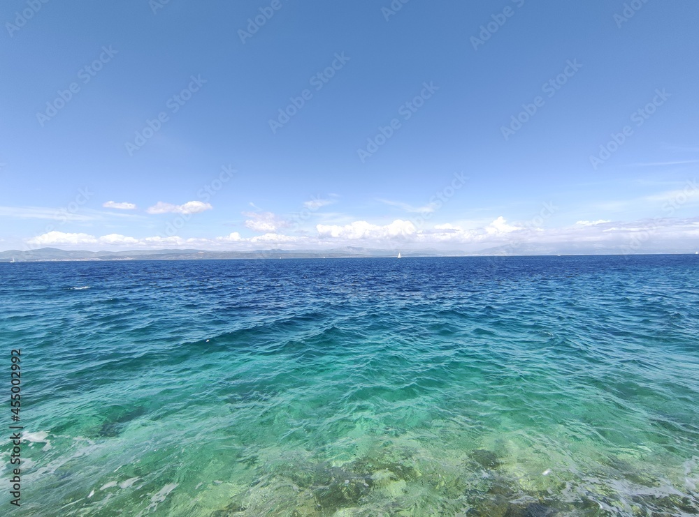 Obraz premium sea and sky with clouds