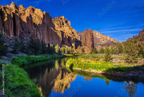 The Crooked River in Smith Rock State Park, Terrebonne, OR USA